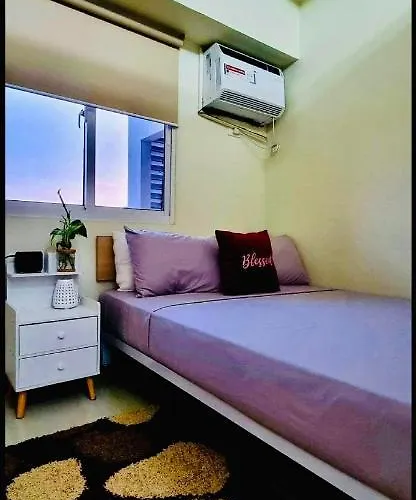 Field Smdc 1br W/ Netflix Apartment *